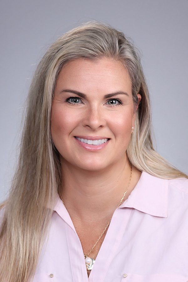 Julie Lynn Fitzgerald headshot