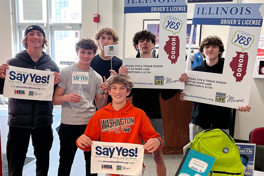 Teens with donor signs